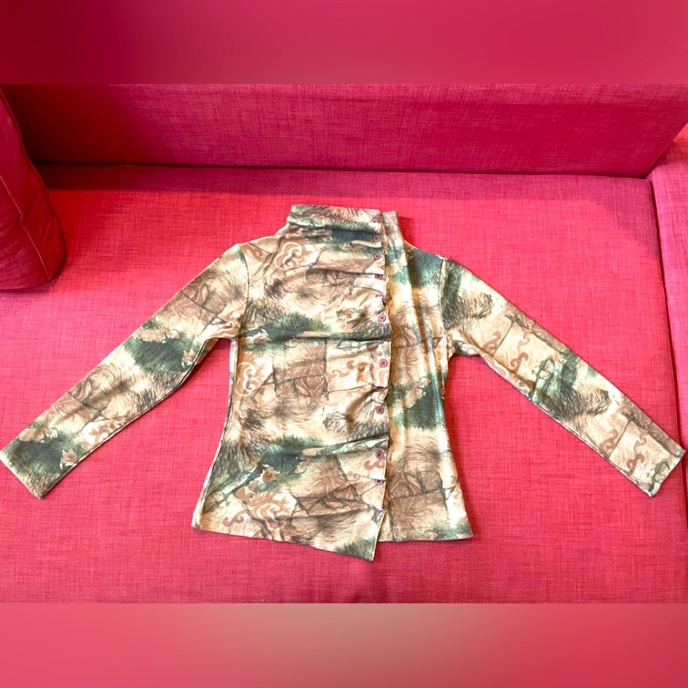 Stylish Green and Brown Patterned Sweatshirt